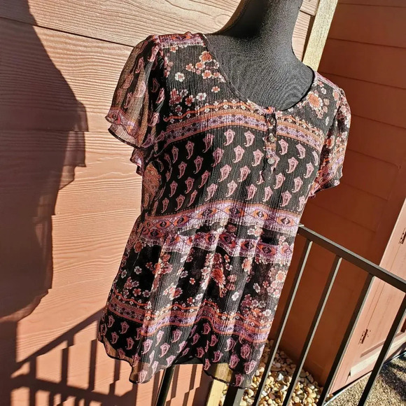 Maurices Bohemian Short Sleeve Peplum Top Women's Size Small EUC - Picture 15 of 15